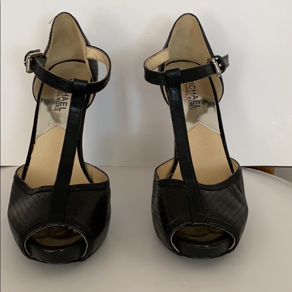 👠🖤Michael by Michael Kors shoes